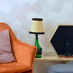 Your Stylish Basement Loft Close To Schoenbrunn
